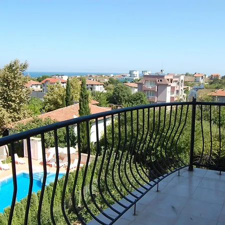Juli Apartament